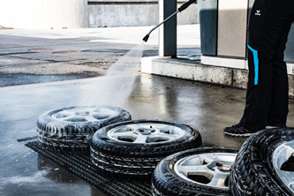 Aluminum Brighteners professional cleaning applications
